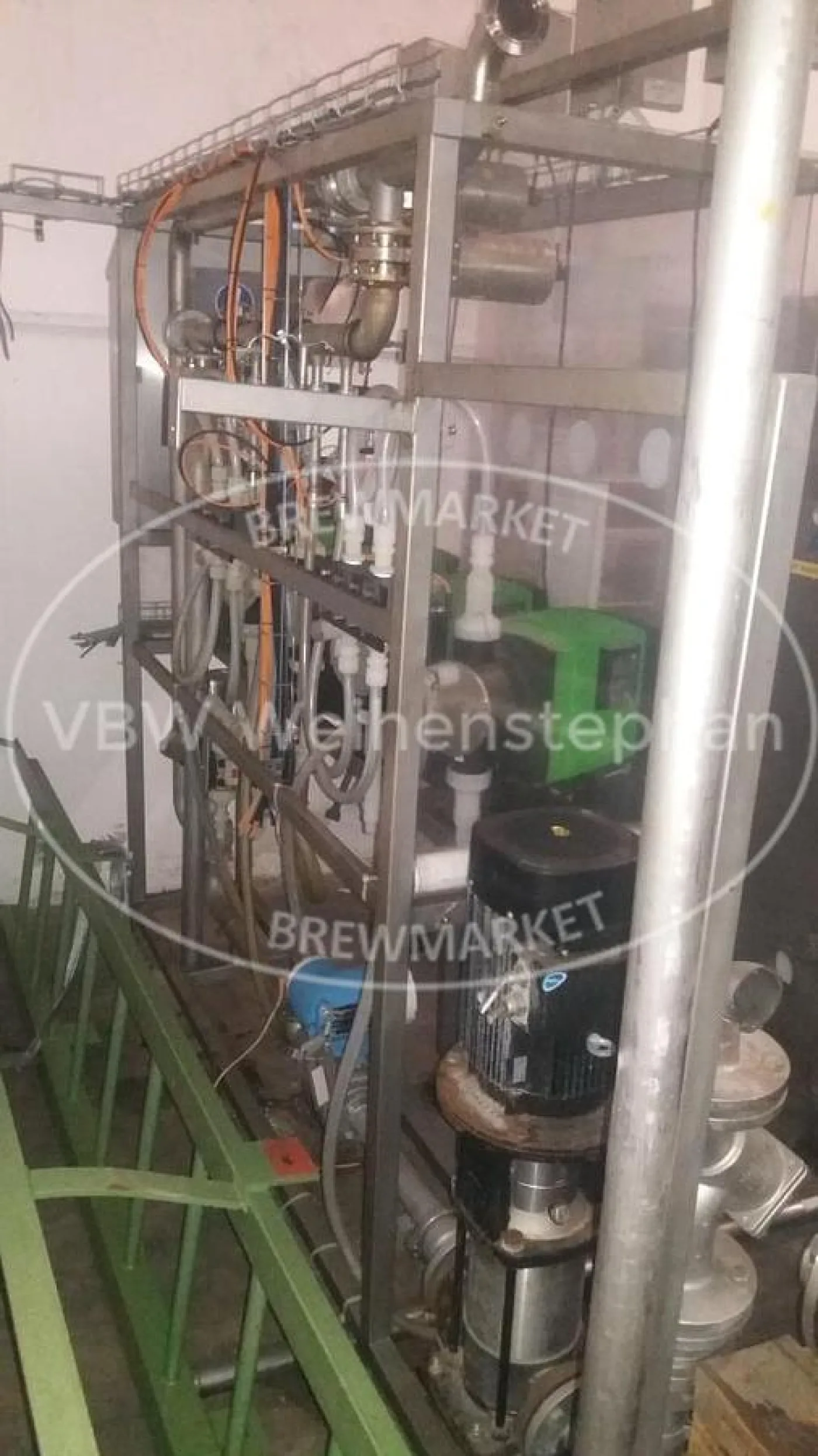 Pressure boosting station with hygiene center - 7