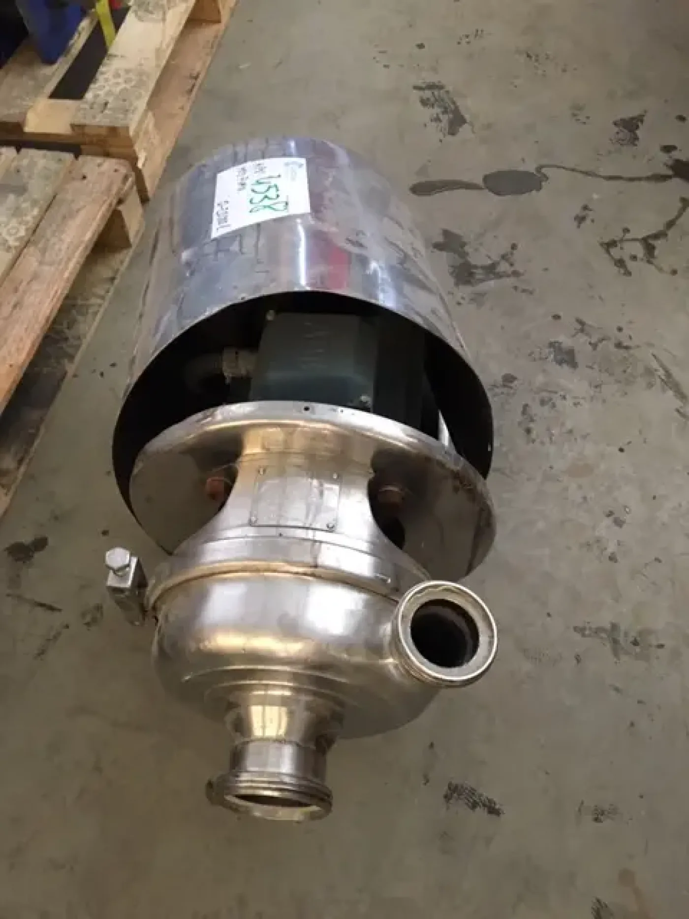 USED APV STAINLESS STEEL CENTRIFUGAL PUMP - 4