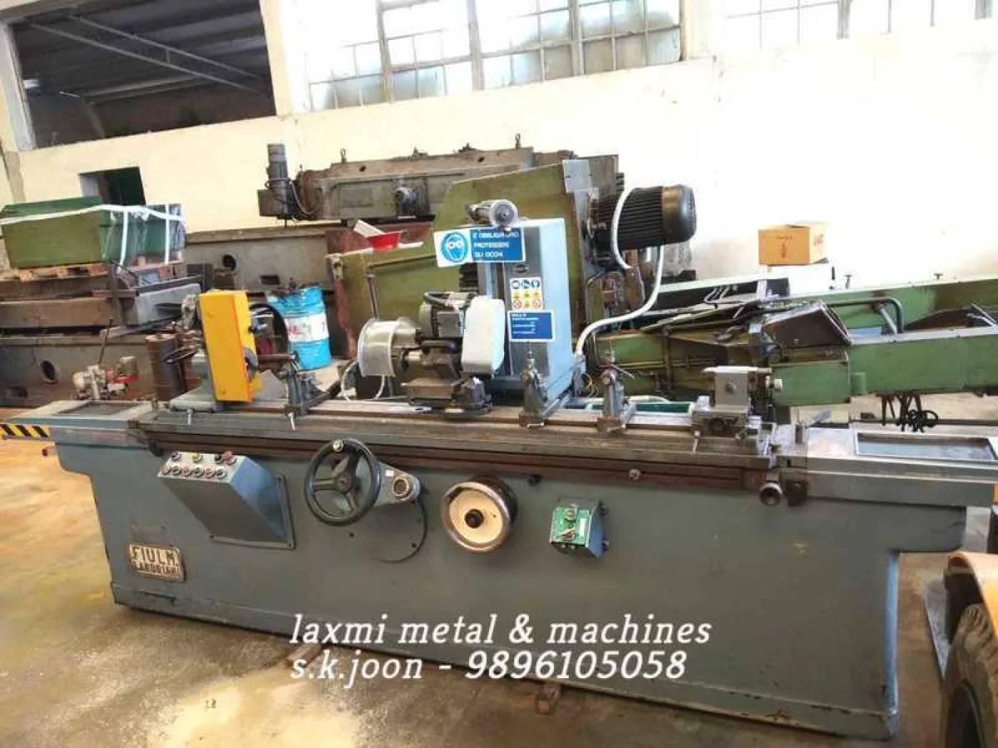 BROACH SHARPENING MACHINE, FIULM LANDRIANI - UNIVERSAL 1700 E - Laxmi Metal & Machines, Rohtak - 2