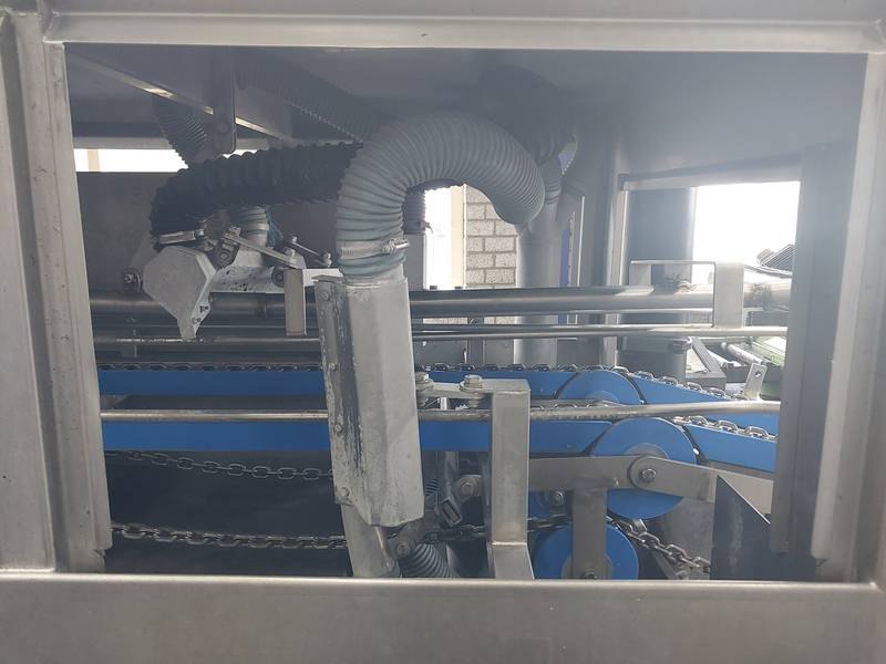Crate dryer