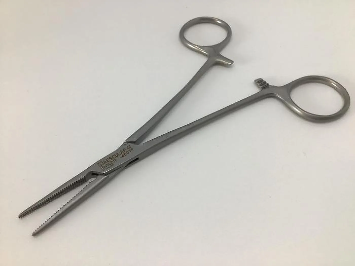 Aesculap BH140R Crile Artery Forcep 140mm - 1