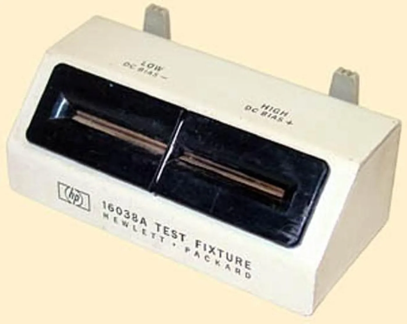 Agilent Technologies (HP) 16038A - 1