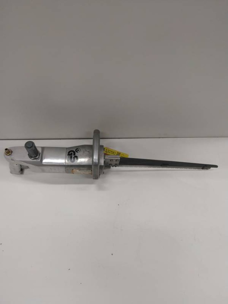 Breaking saw