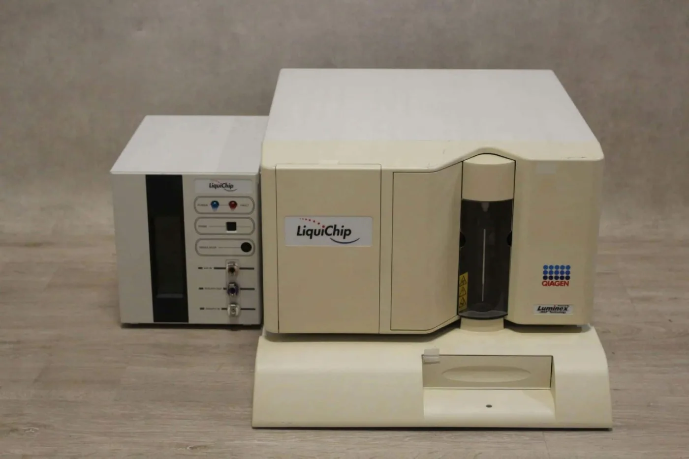 Luminex 100 Flow Cytometry Systeem - 1