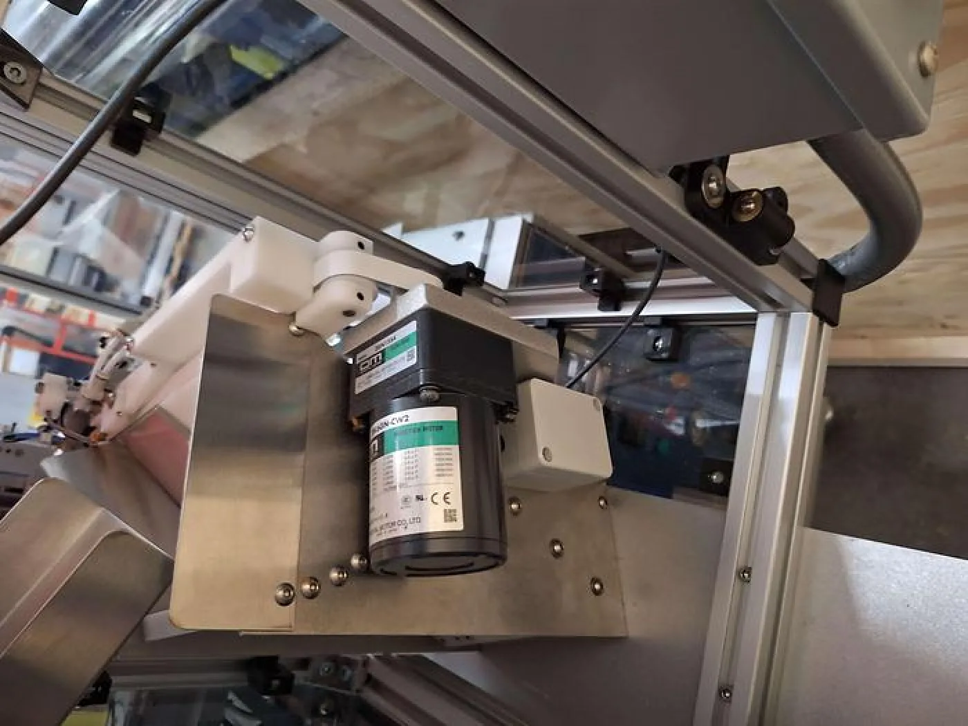 Quickpouch Automated Form-Fill Seal Packaging Machine with Videojet Dataflex Printer for Quickpouch Auto loader - 2