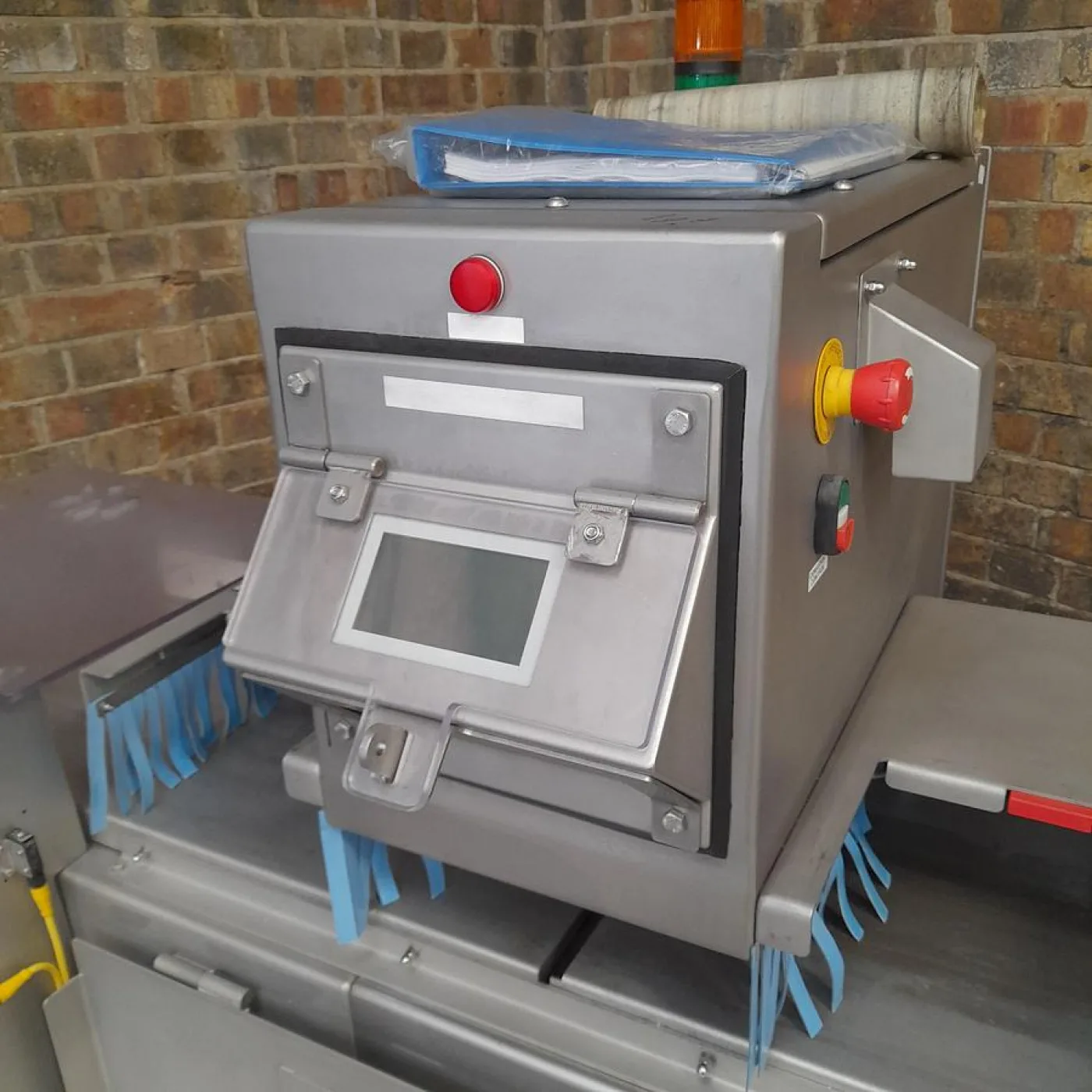 Loma Systems Sentry XR - XRay Machine - 6