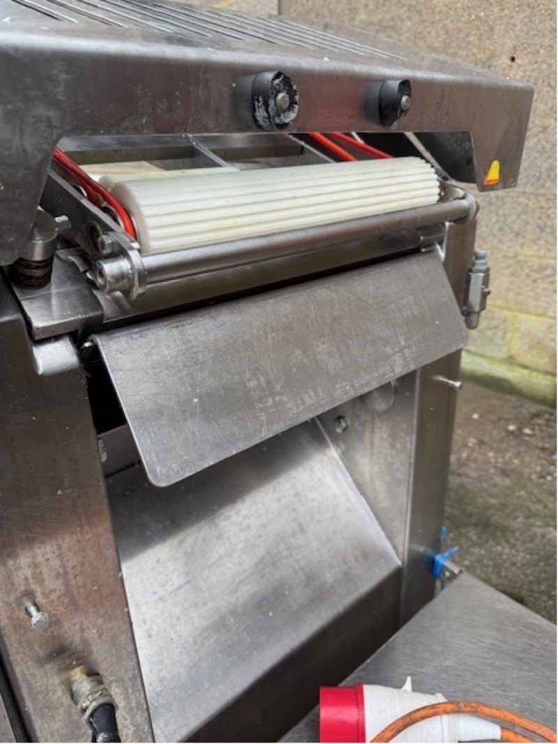Cretel 365 Fish Skinning Machine