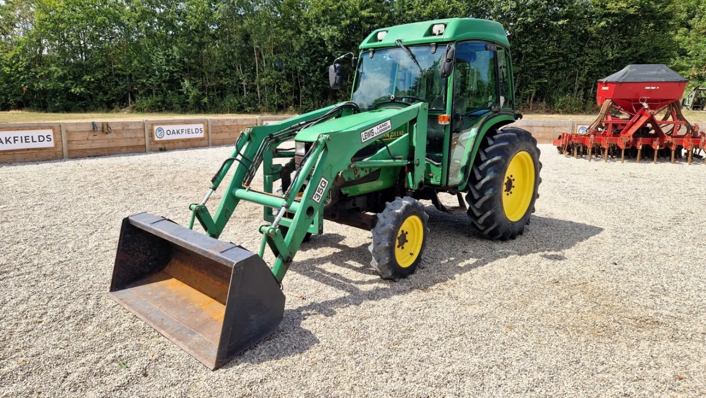 1999 John Deere 4600 4WD Tractor - 1