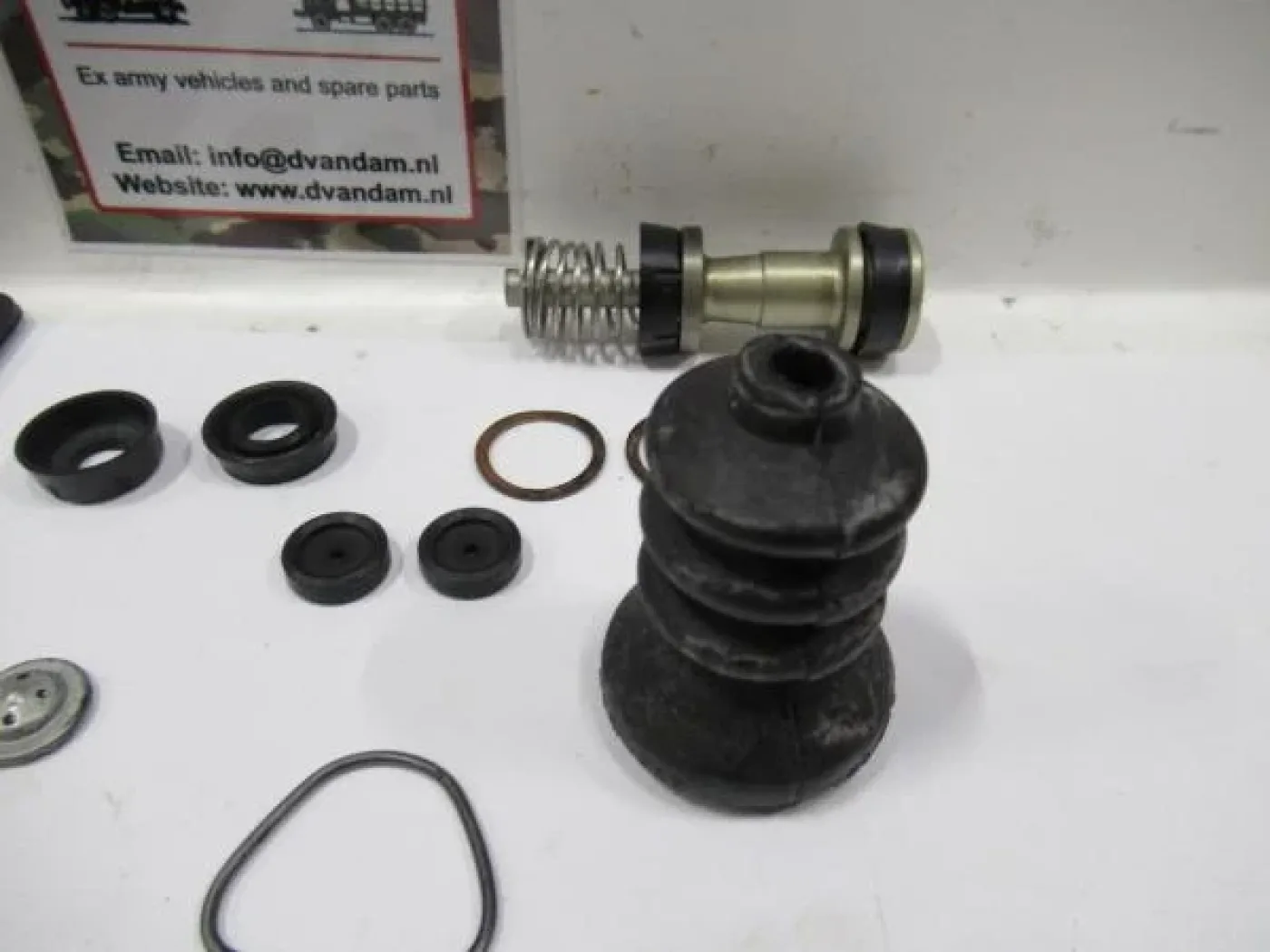 Reparatieset Hoofdremcilinder CJ jeep + IHC schout car - 2