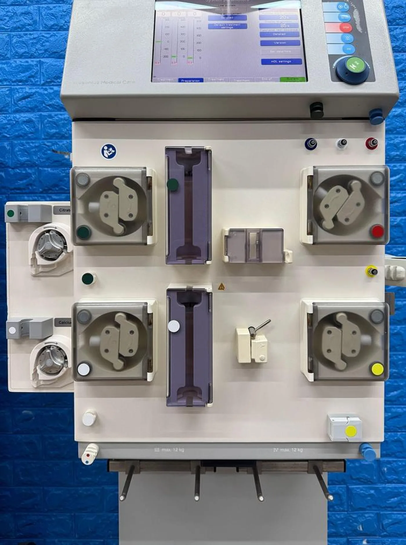 Fresenius MultiFiltrate Dialysis Machine YOM: 2019 - 8