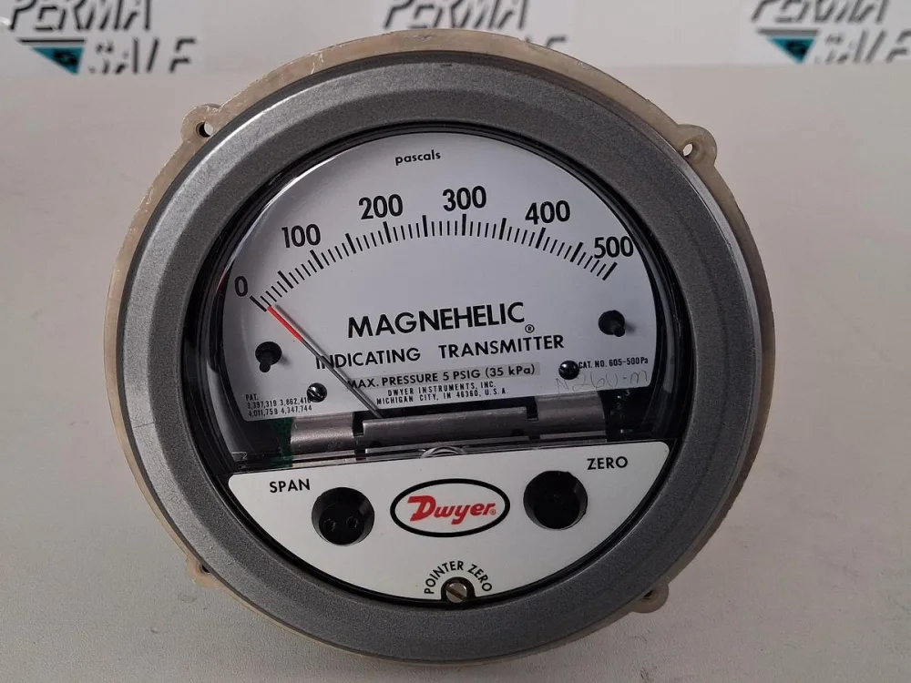 Dwyer Magnehelic Indicating Pressure Transmitter
