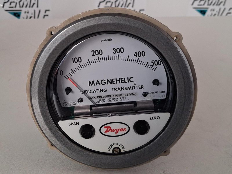 Dwyer Magnehelic Indicating Pressure Transmitter