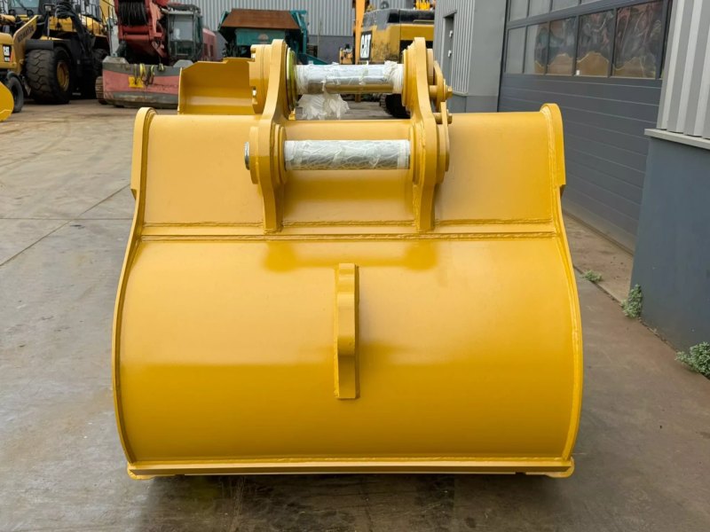 Caterpillar CAT 336 BUCKET DB Linkage (60-IN X 1.87 -CU M,6 teeth)