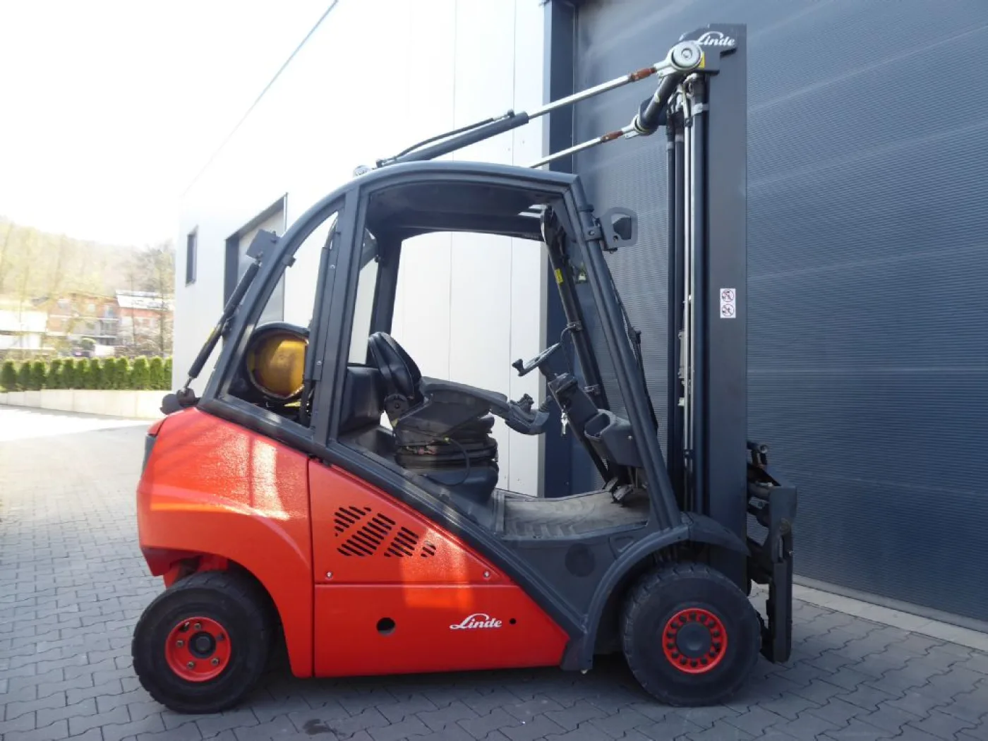 Linde H25T-01 - 5