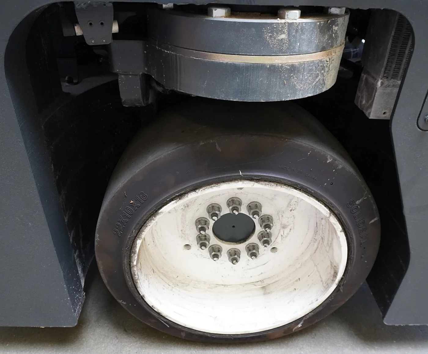 4-Wegestapler Combilift CB2500LPG (2022) - 5