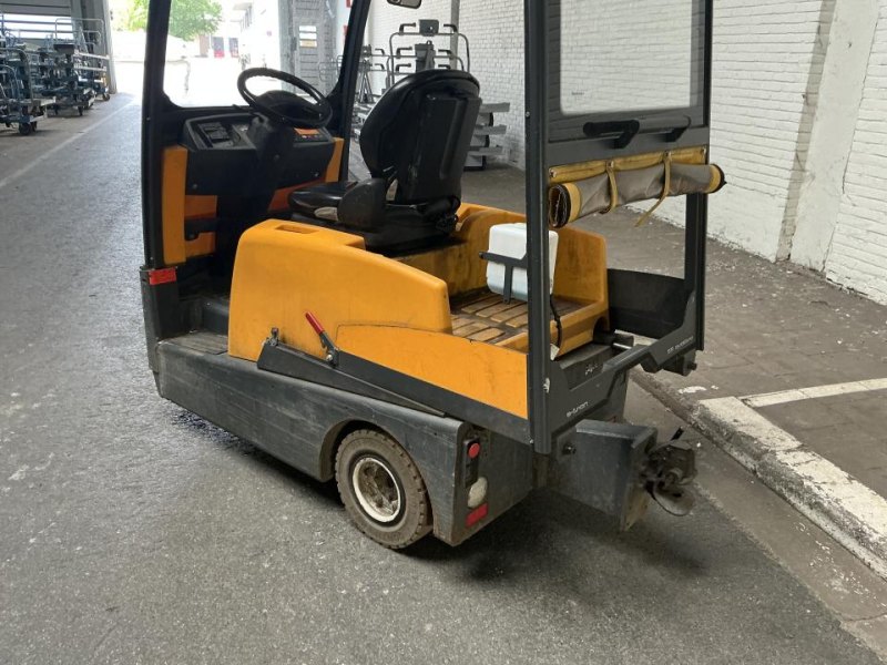 2014 Jungheinrich Tow tractor