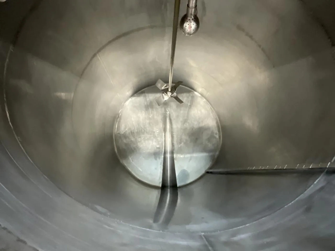Chaudronnerie Tuyauterie Chaudronnerie Tuyauterie 1500 Litre Stainless Steel Mixing Tank - 7