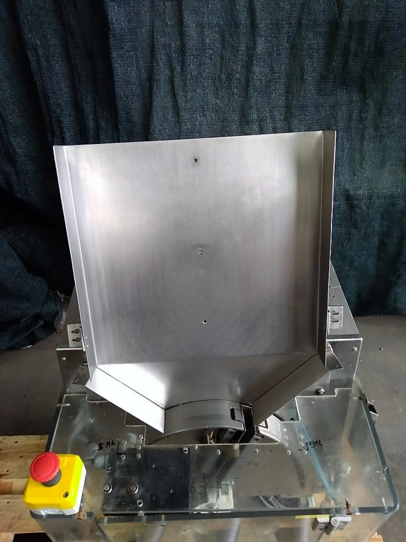 ALIMENTATORE AUTOMATICO DI FIALE E FLACONI – MARCHESINI - 2