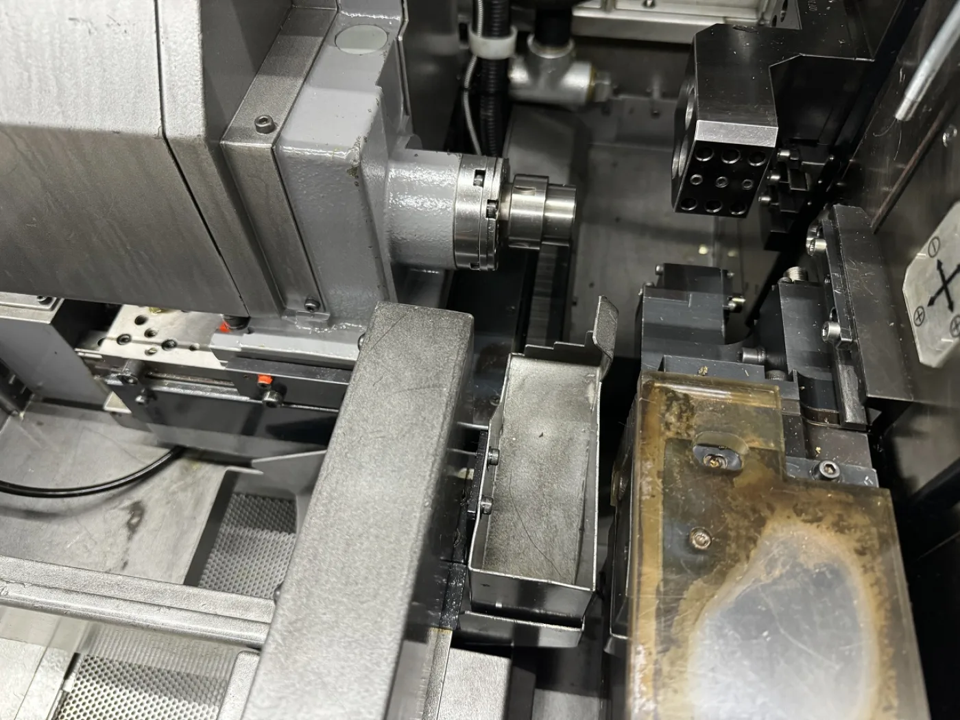 TOUR AUTOMATIQUE CNC “CITIZEN” CINCOM R07-VI - 8
