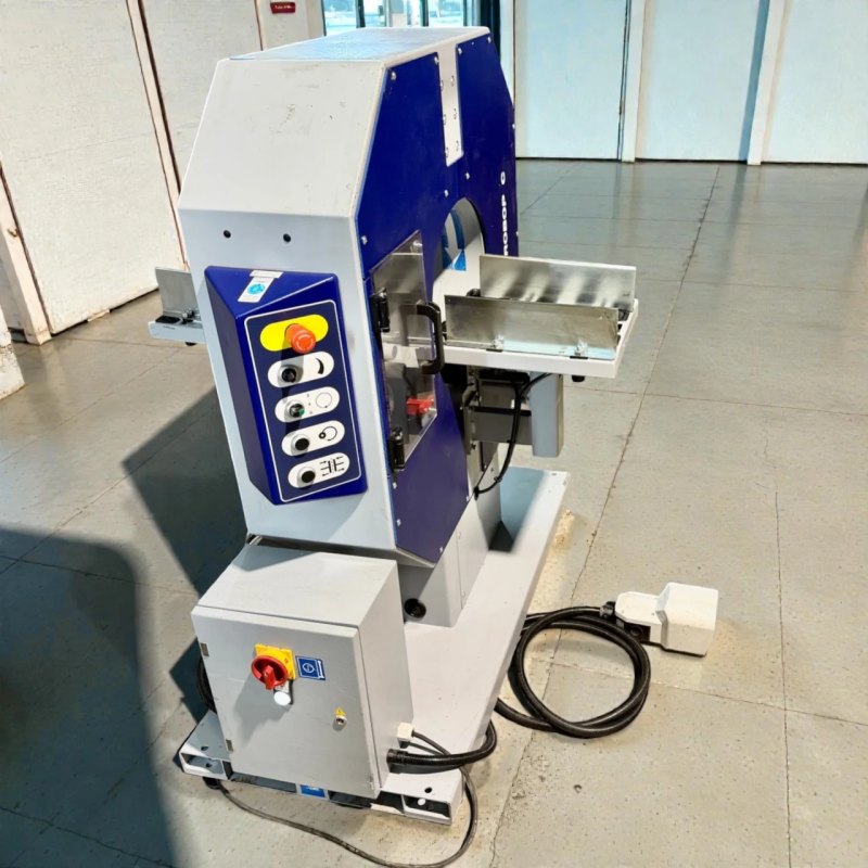 ROBOPAC COMPACTA 4 Horizontalwickler – Verpackungsmaschine für Langgut & Profile (gebraucht)