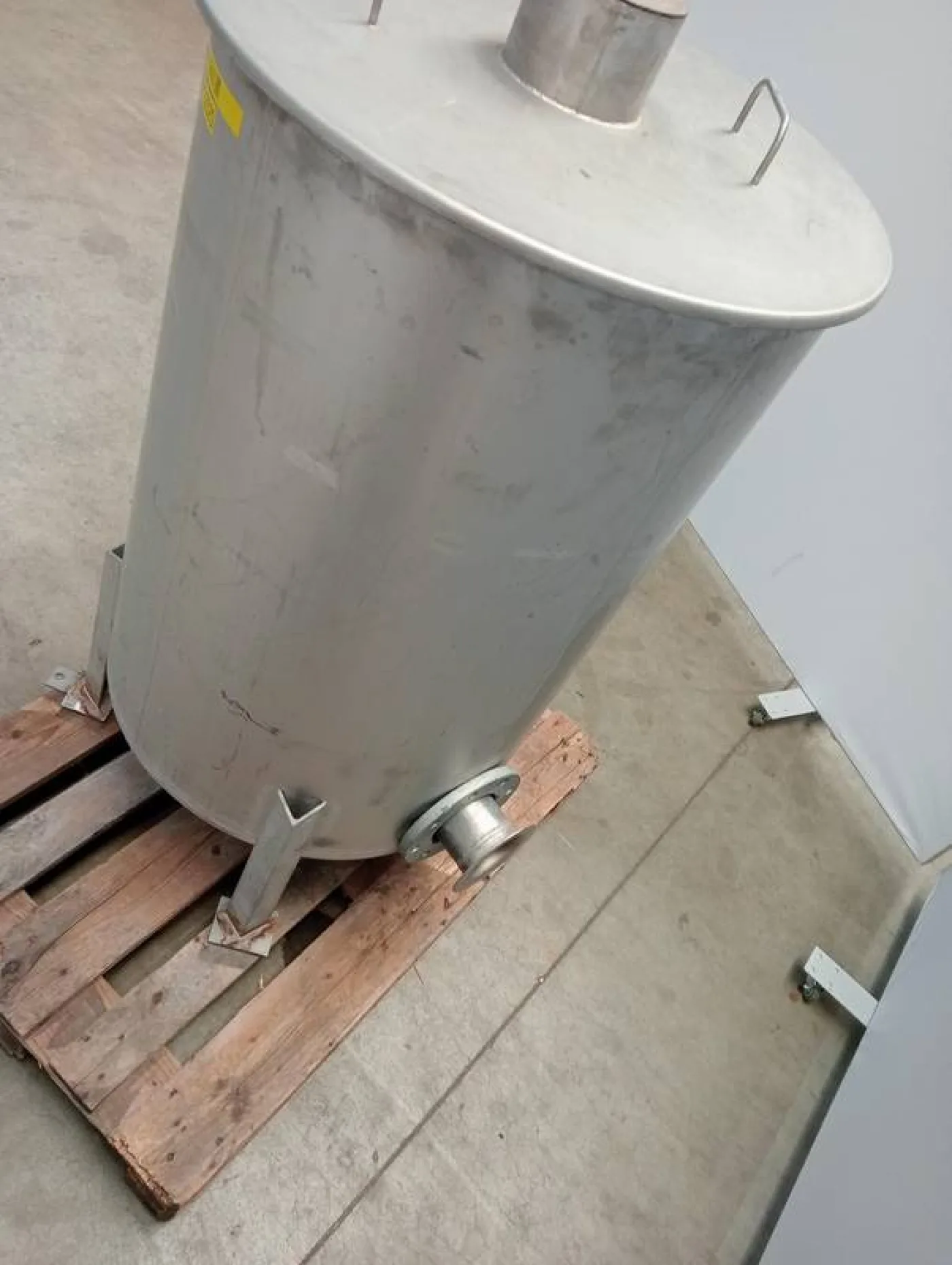 Air filter tank - 6