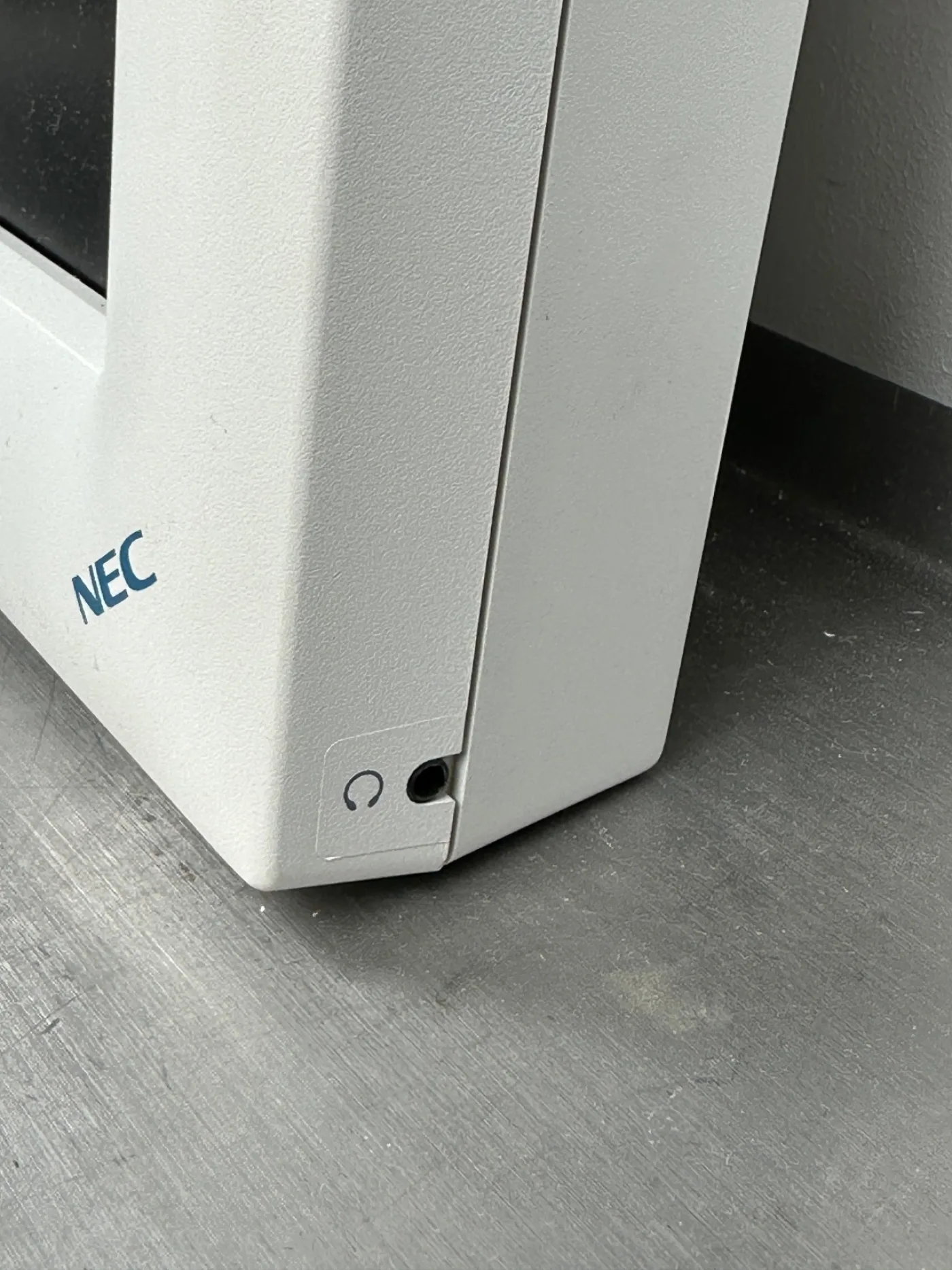 NEC MultiSync LCD1810X Medizinischer Monitor - 3