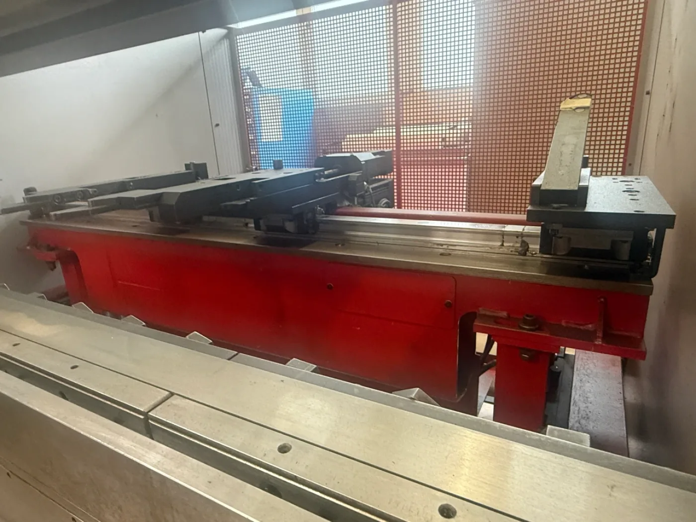 023695 - BEYELER PR 6 1000 KN x 2050 MM - 6