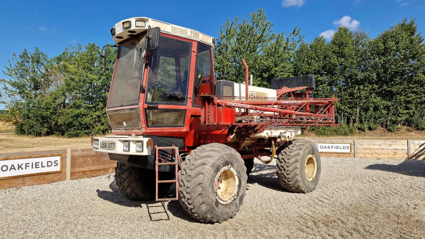 1994 Bateman 2001 Hi-Lo 24m Self Propelled Sprayer - 1