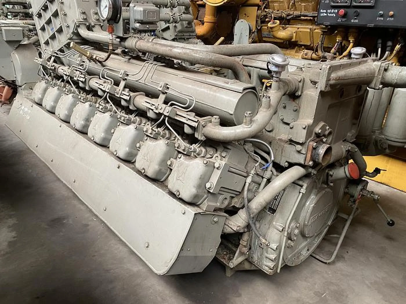1982 DEUTZ BA16M816 LLKU - 1