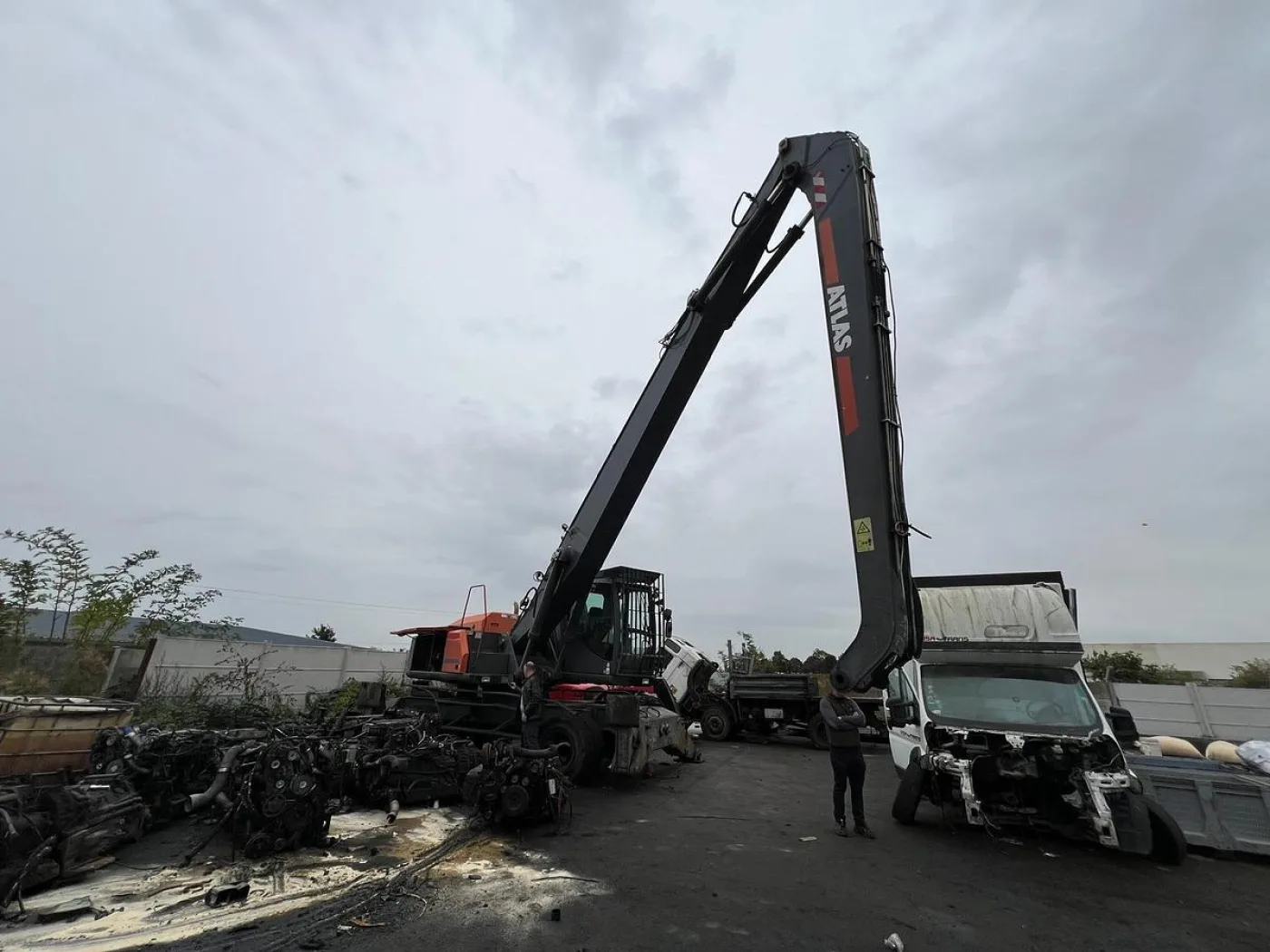 2018 Atlas 350 MH Material Handler - 2