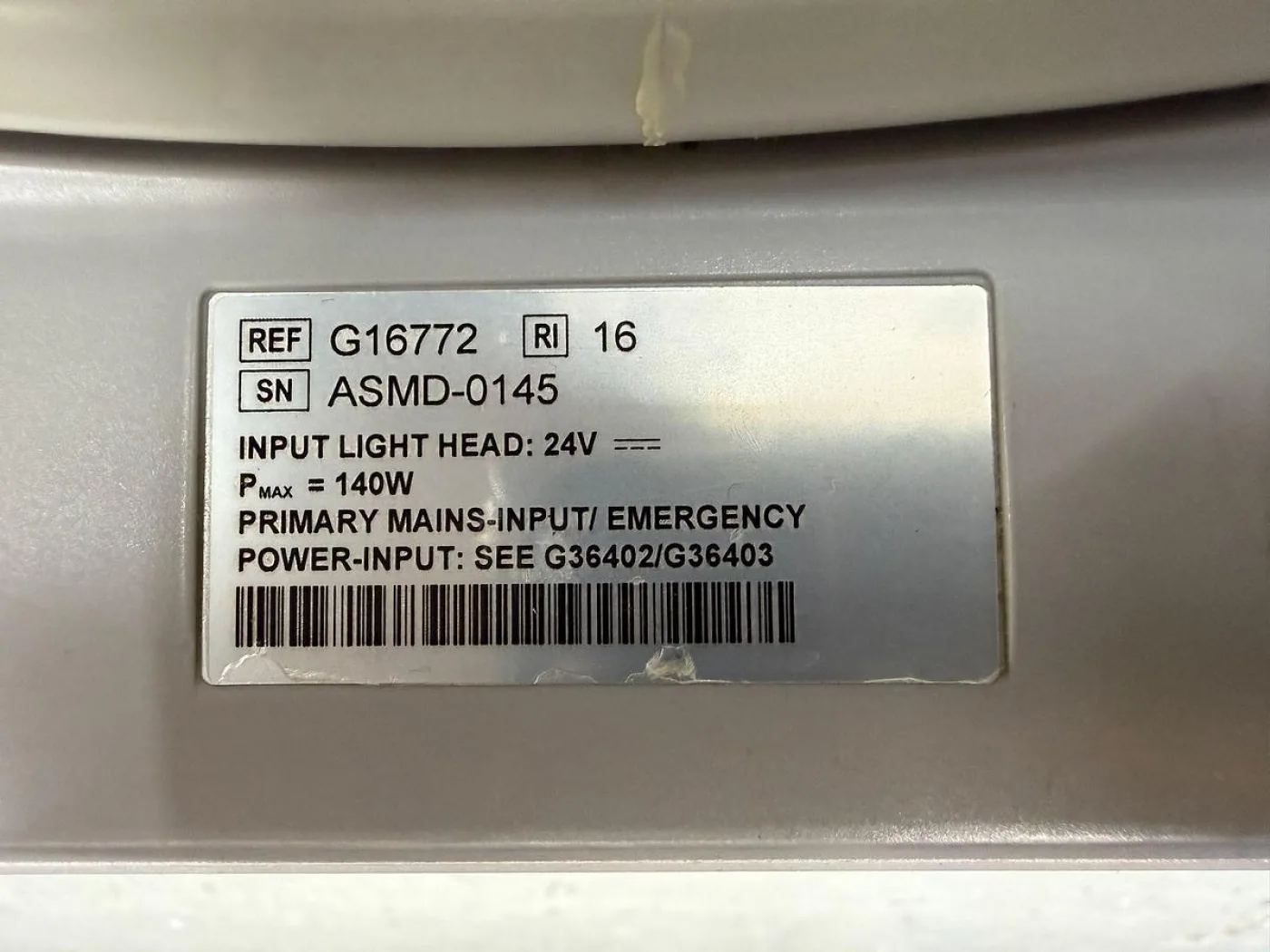 Dräger Polaris 600 MedView LED Dual Light with 24-32 Inch LCD Monitor Holder YOM: 2019 - 8
