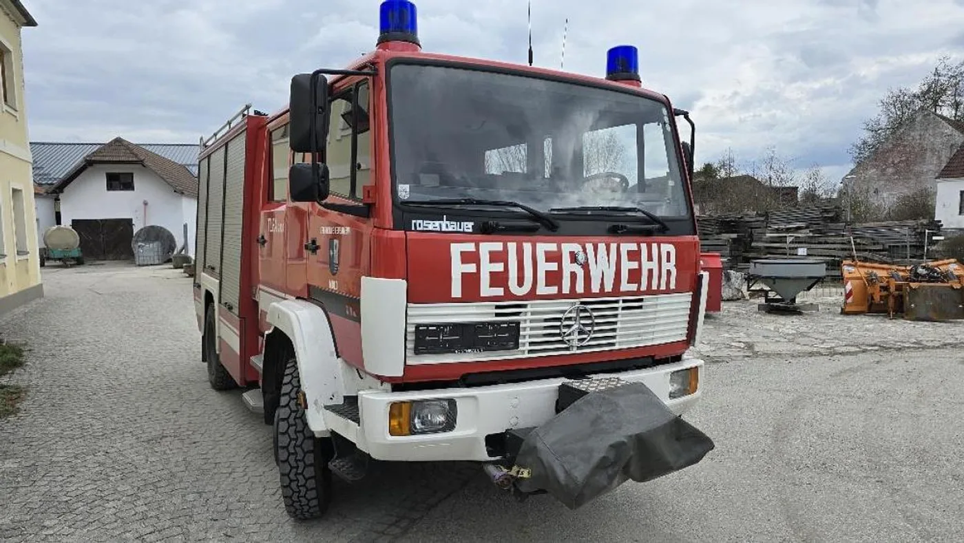 1993 Mercedes Benz 1124 AF Tanklöschfahrzeug - 5