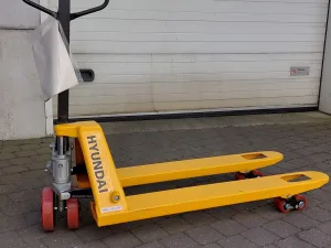 Hyundai 25HP