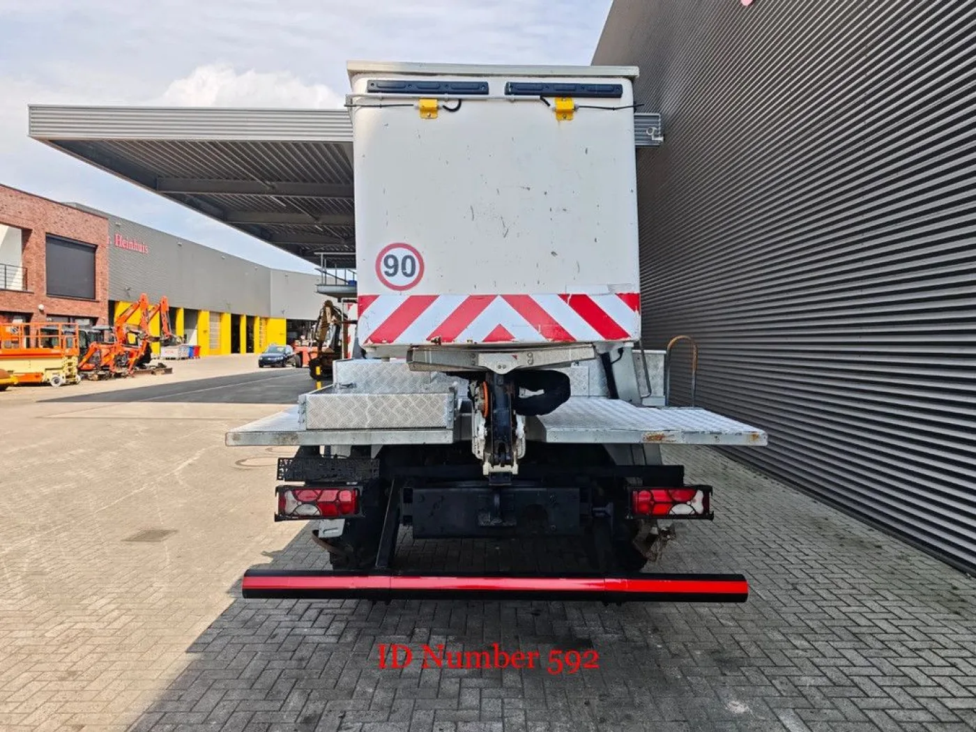 Unimog U4023 4x4 Isoli PT180 Winch! - 5