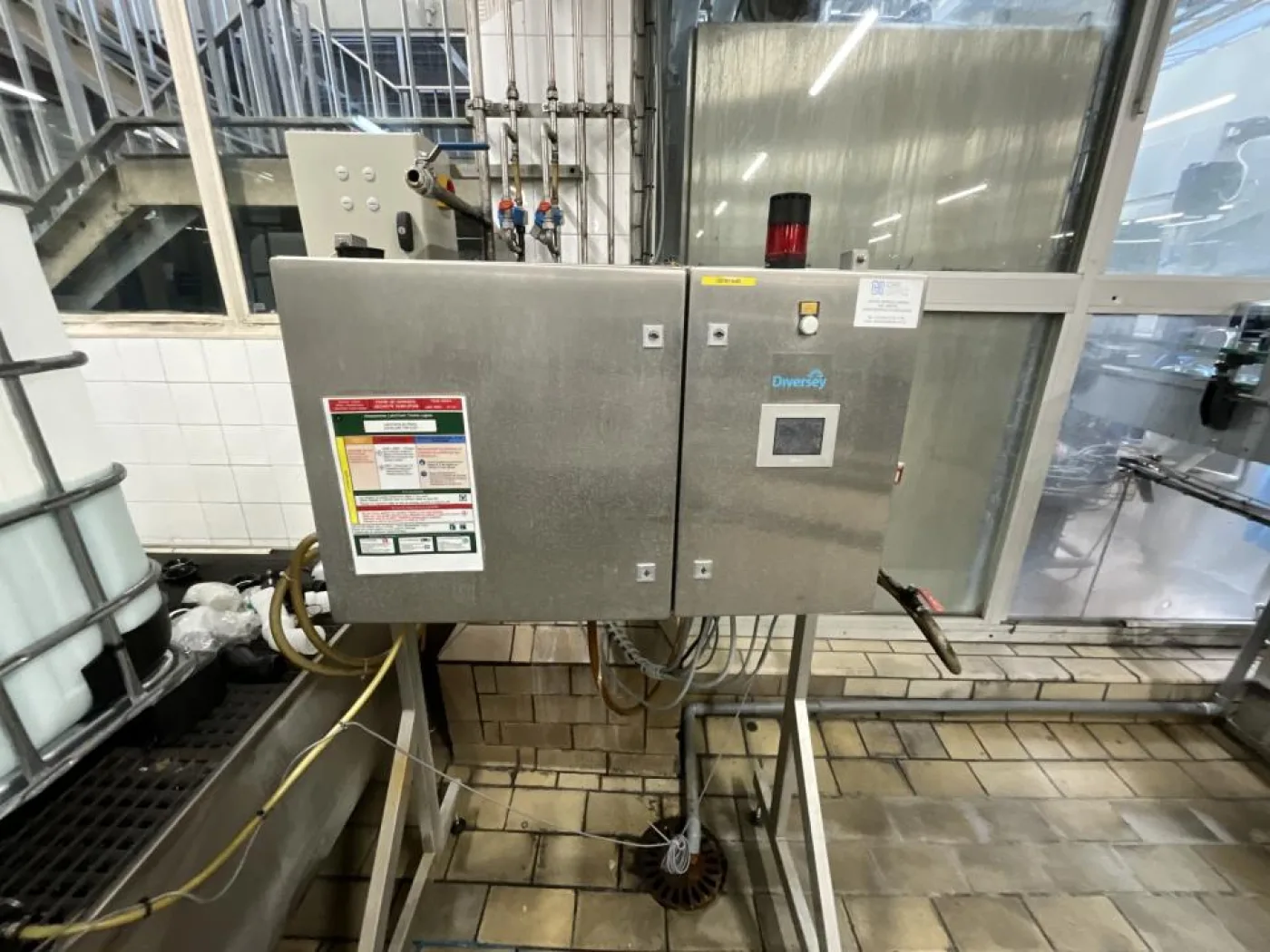 Diversey Diversey Disinfectant Storage and Dosing System for Bouteille Fillers - Line 1 - 1