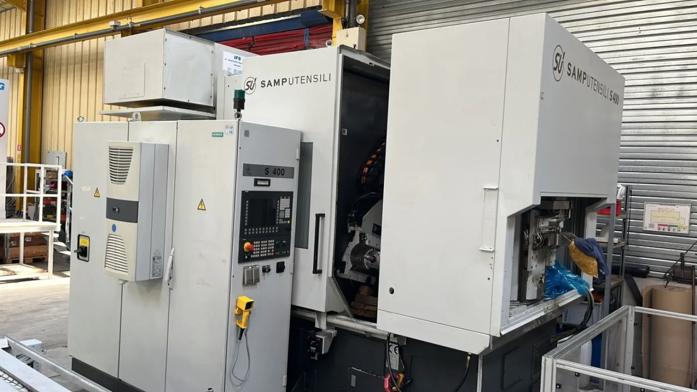 CNC Gear Hobbing Machine – SAMPUTENSILI S400 - 1