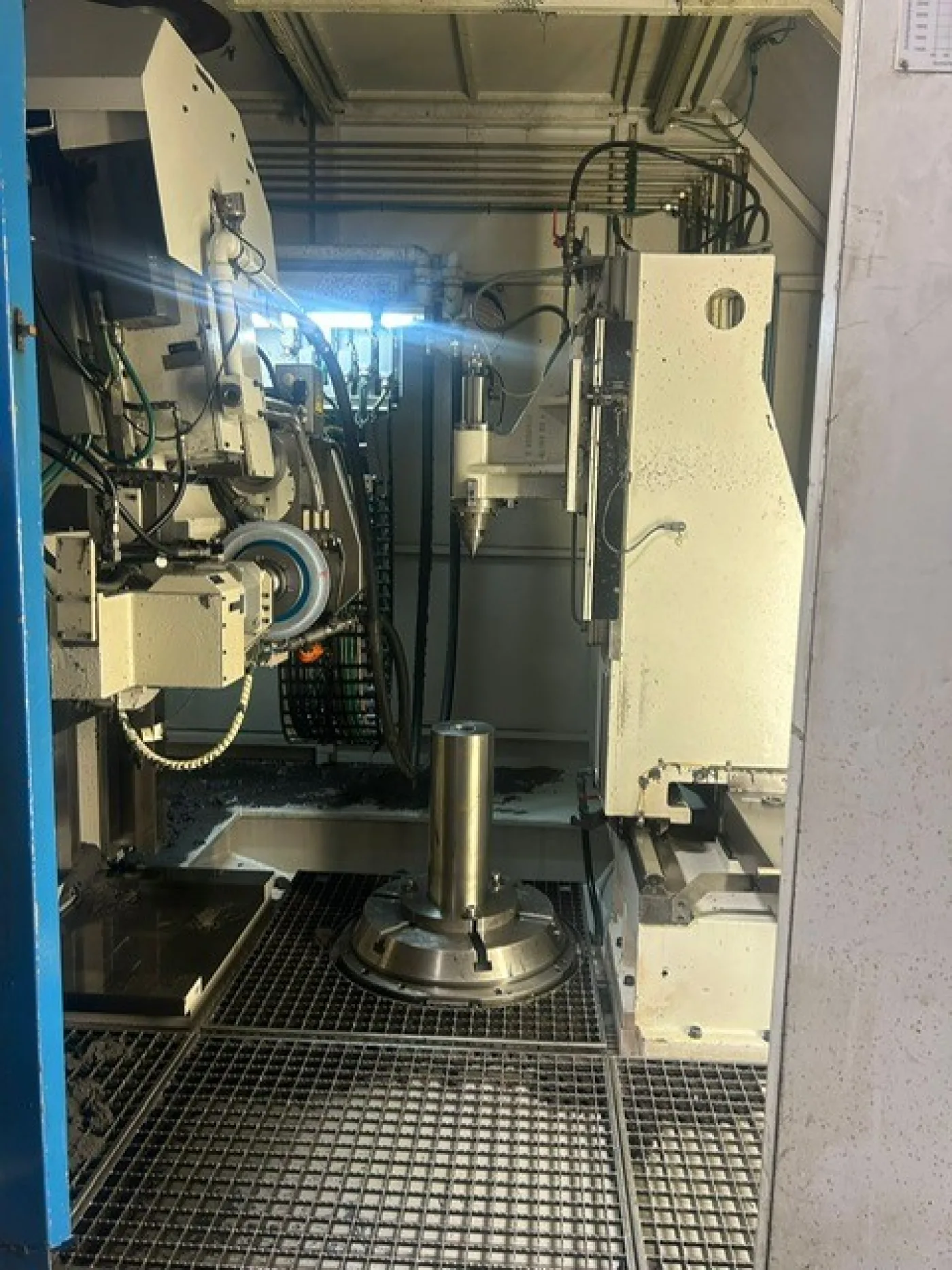 Gear Grinding Machine – GLEASON PFAUTER P600G - 2
