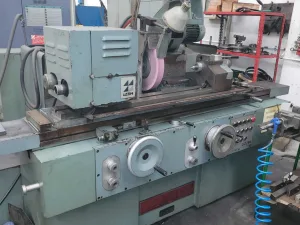 CYLINDRICAL GRINDER, LIZZINI - RUL 60-M2 - Laxmi Metal & Machines, Rohtak
