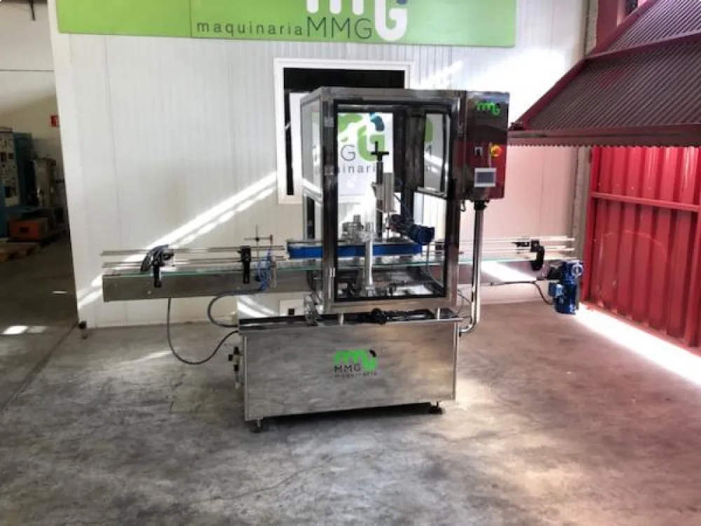Máquina taponadora enroscadora para envases PET Nueva