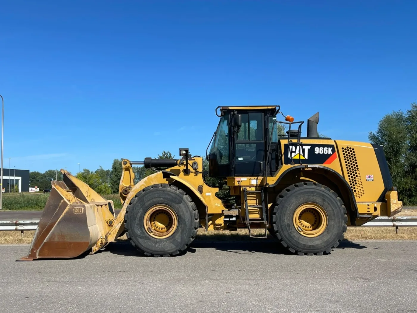 Caterpillar 966K - 1