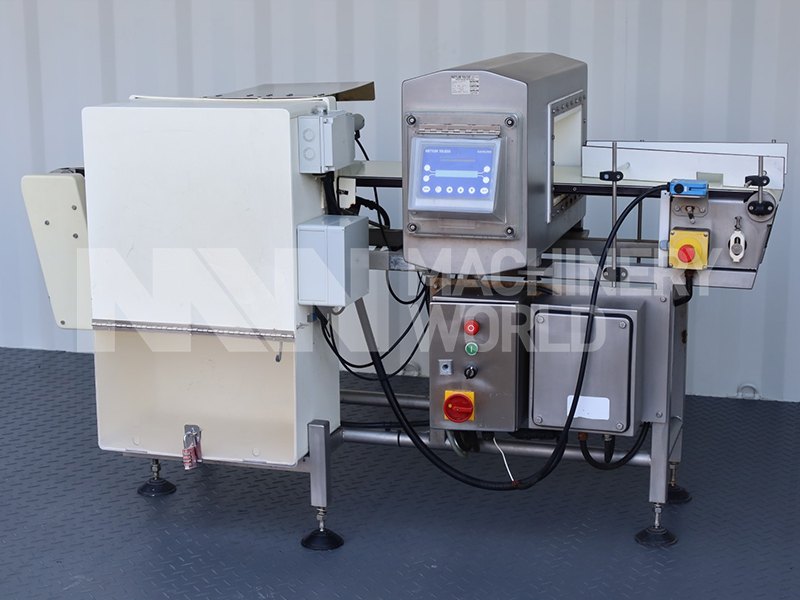Mettler Toledo Safeline Metal Detector Conveyor System