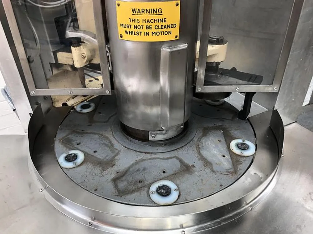 Camwheat 6 station Auto Pasty and turnover Machine, large selection of tooling in stock at additional cost