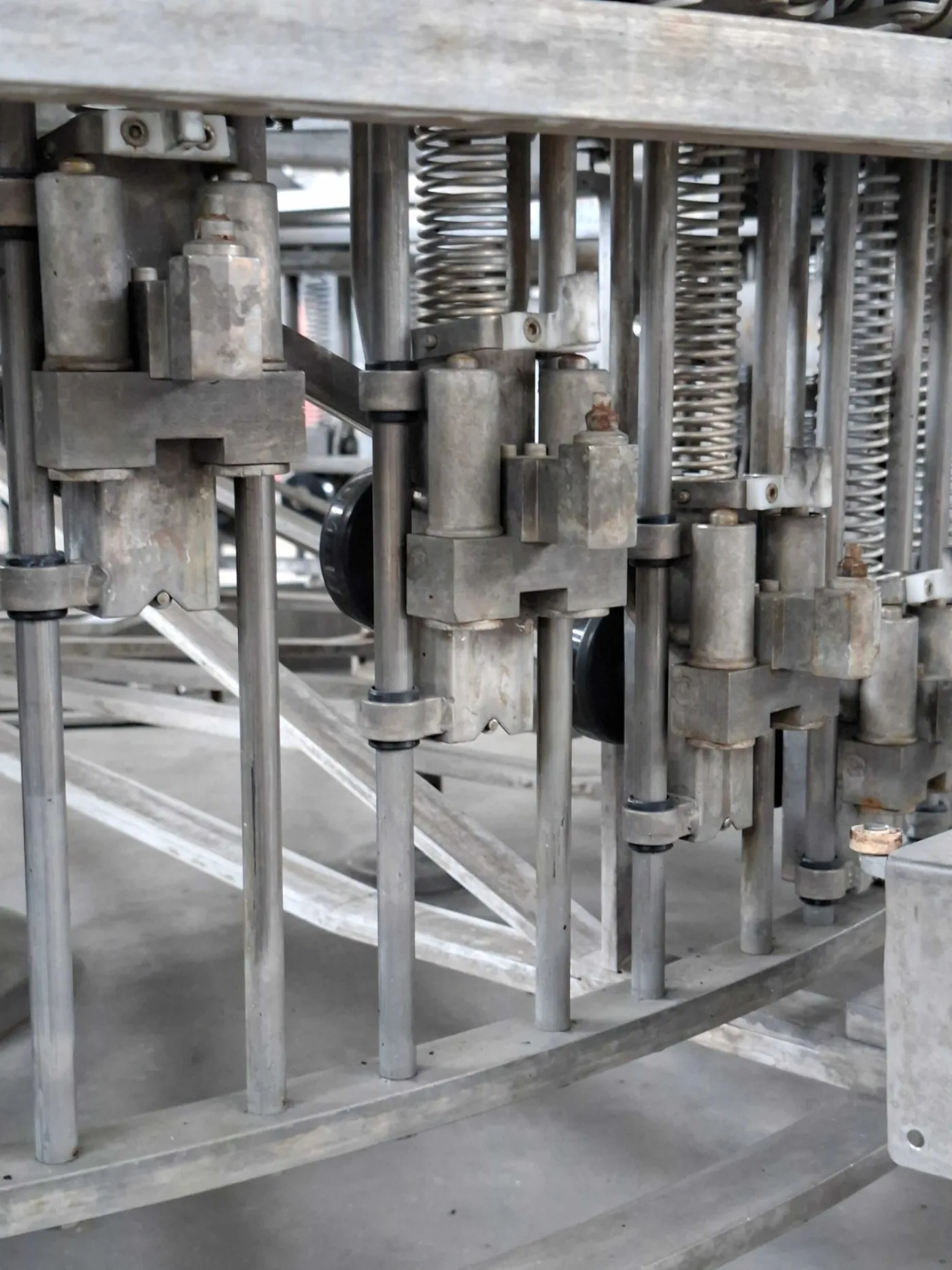 RINSER MACHINE PROCOMAC 45 NOZZLES MODEL GRIPSTAR, SECOND-HAND MACHINE - 2