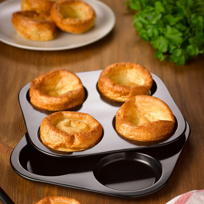 Tala Performance Eclipse Non-Stick Yorkshire pudding tin - islandcatering