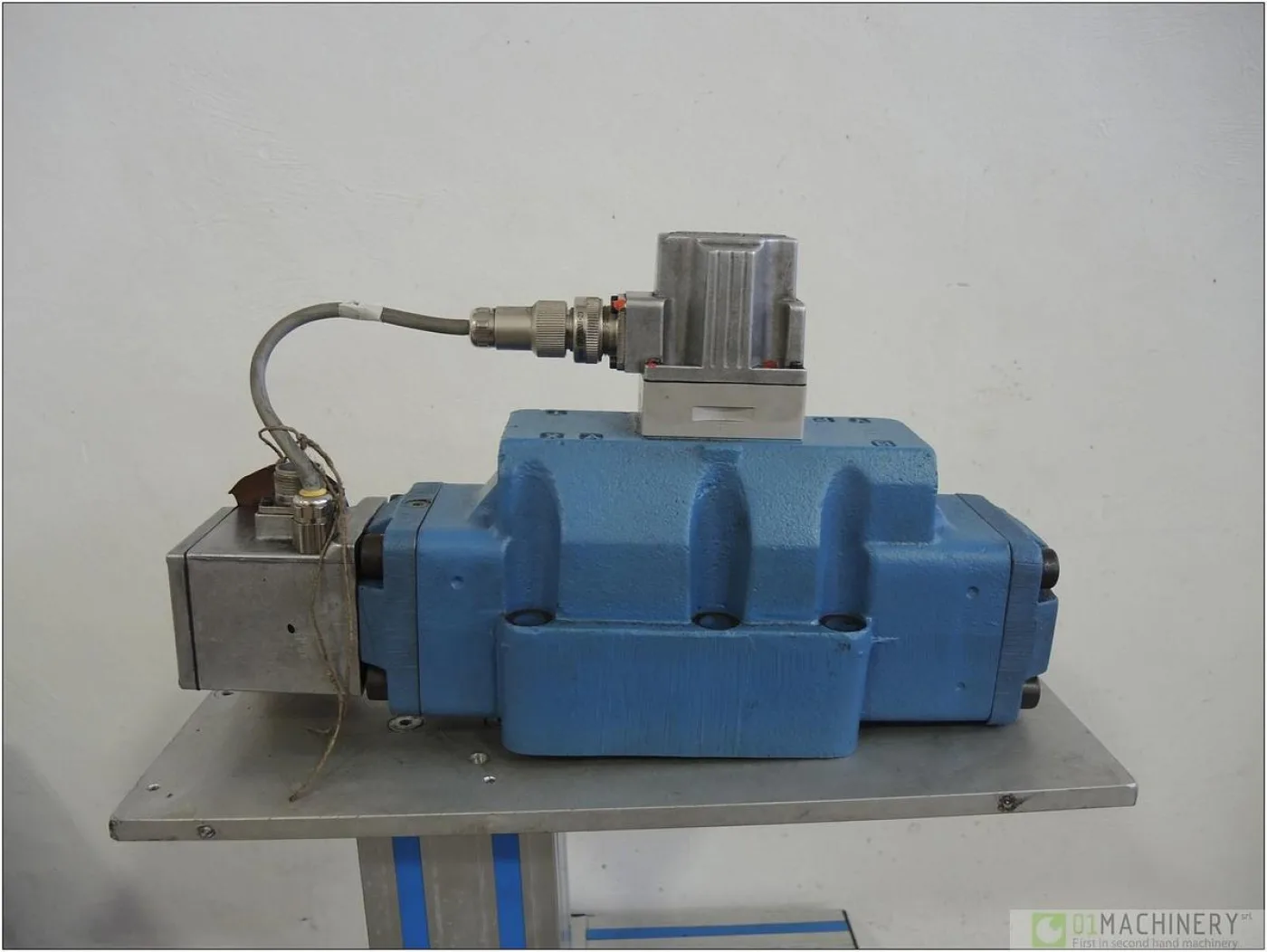 2006 MOOG D663-5701 AI1783 - 2