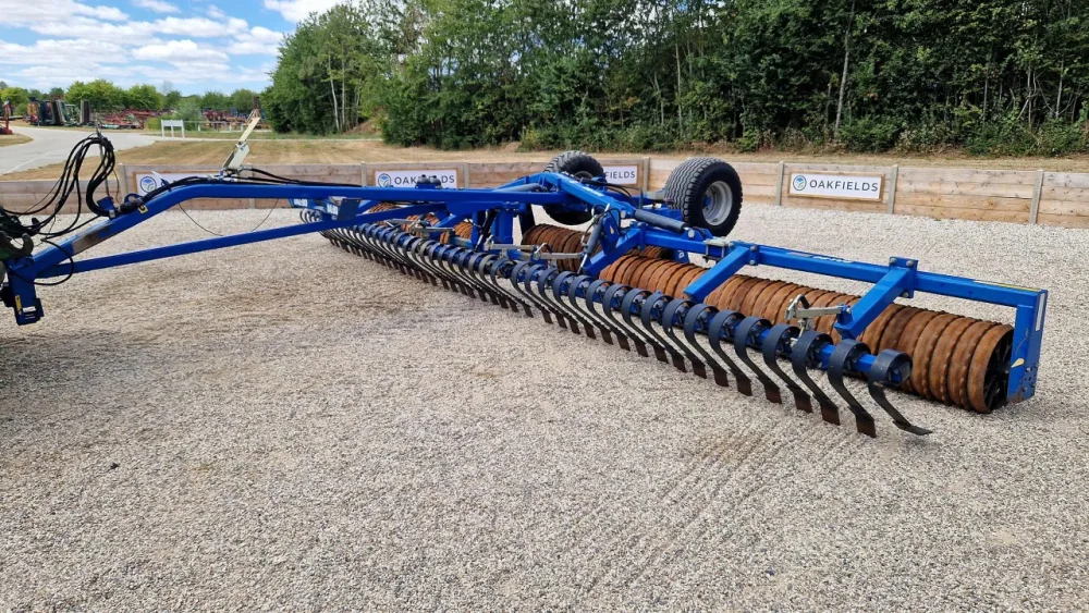 2015 Dalbo Maxiroll 830 Horizontal Folding Rolls