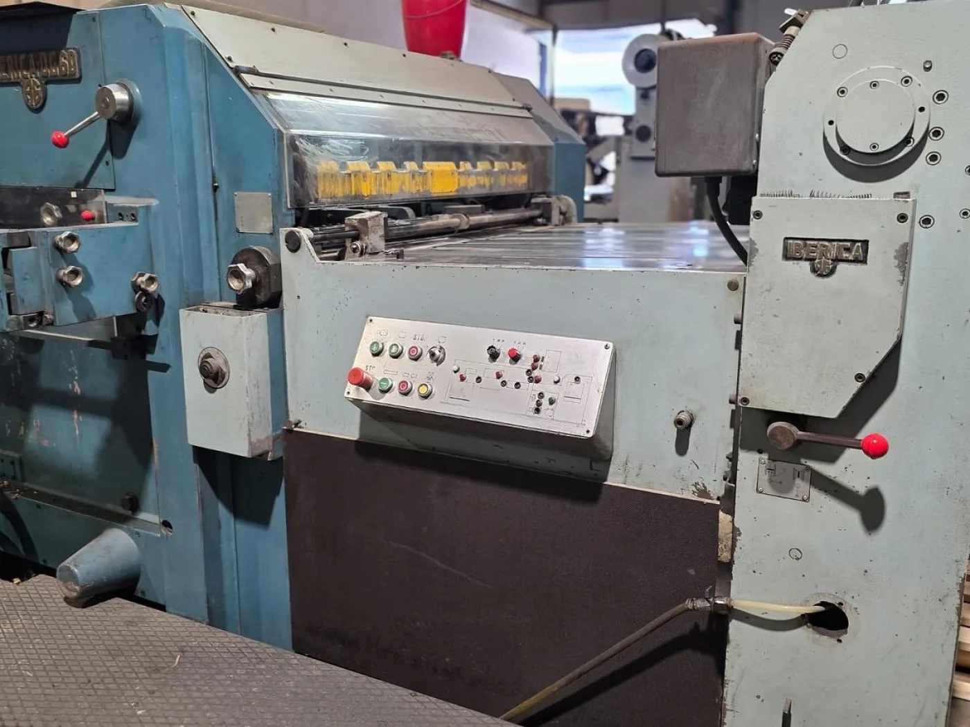 Troqueladora Automática Iberica DG 60F - 2