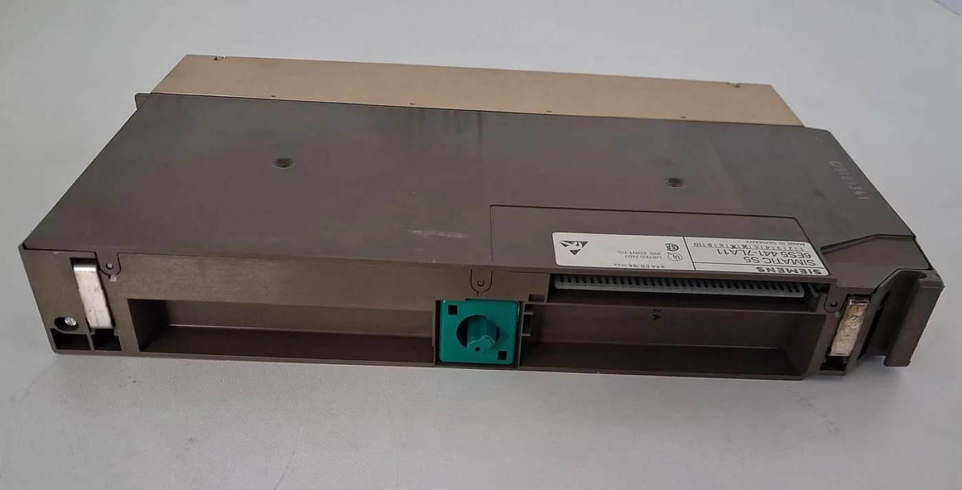 Siemens SIMATIC S5 6ES5 441-7LA11 Digitalausgabemodul - 4
