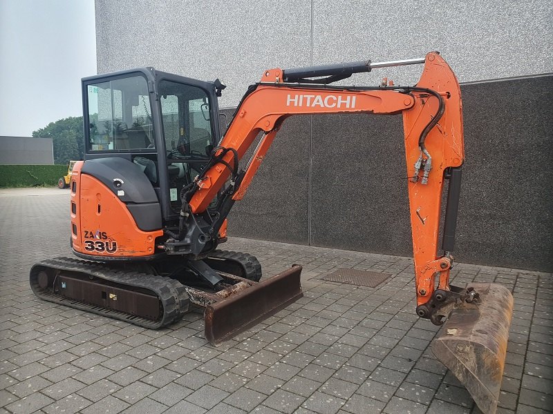 Hitachi ZX33U -5A CLR .