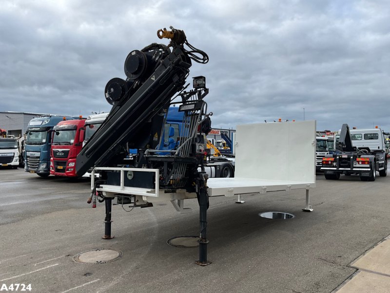 Laadplateau met Hiab 14 Tonmeter laadkraan